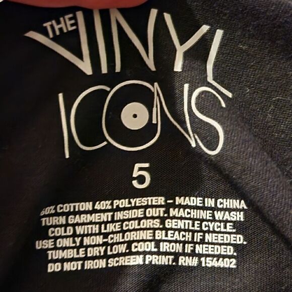 5X 28W Torrid Black Betty Page Crop Tee Ringer Relaxed Fit Tattoo Pinup Rose cre - Picture 5 of 6